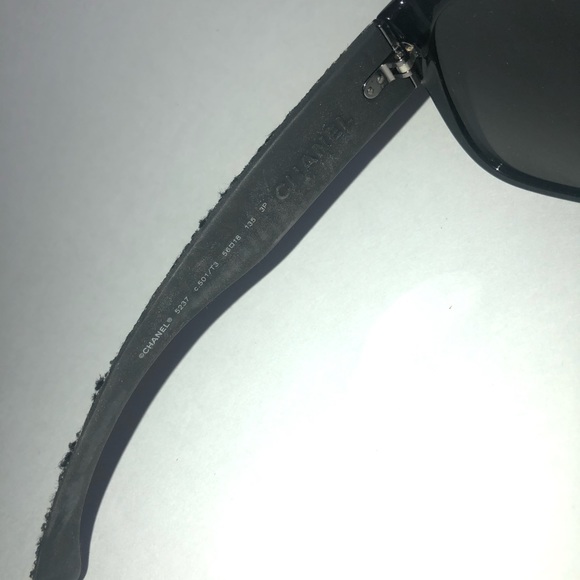 Chanel Tweed Black Women’s Polarized Sunglasses - Picture 4 of 5